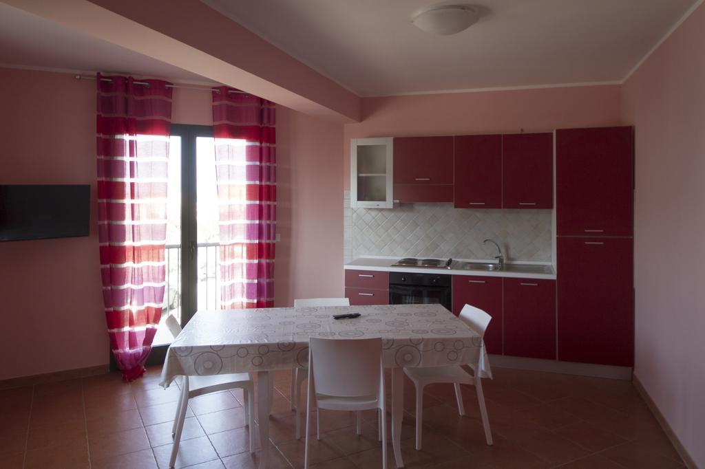 Tus'Hotel Apartments توسا المظهر الخارجي الصورة